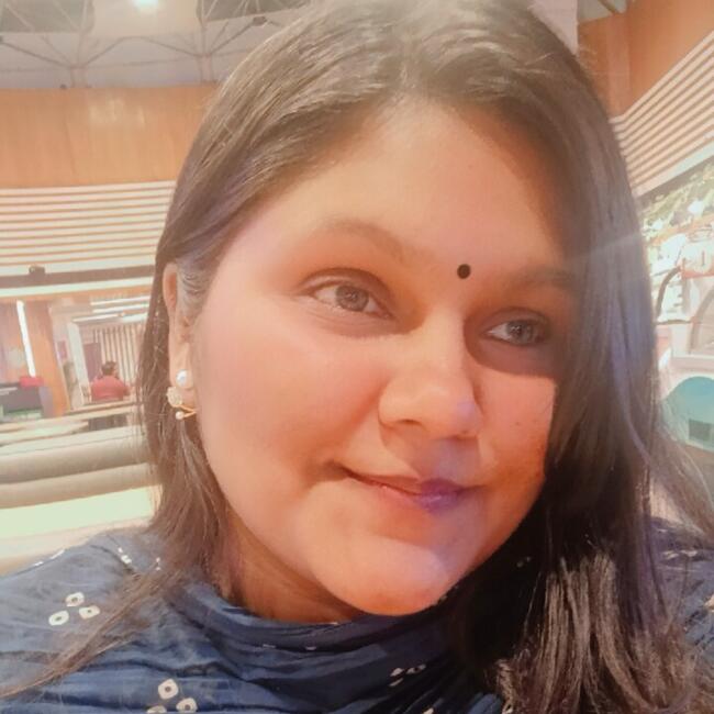 Babysitter in Delhi: Christina alfonce