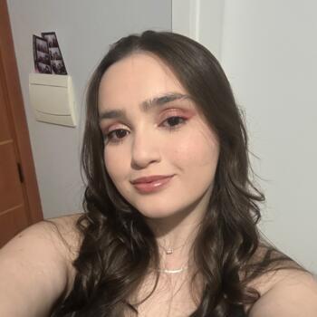 Babysitting job in Curitiba: babysitting job Elena