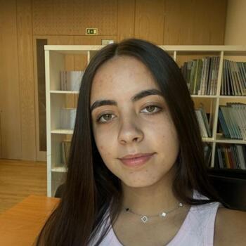 Babysitter Serzedelo: Ana