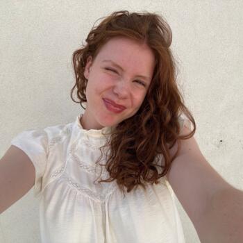 Baby-sitter Nieuwerkerken: Helena