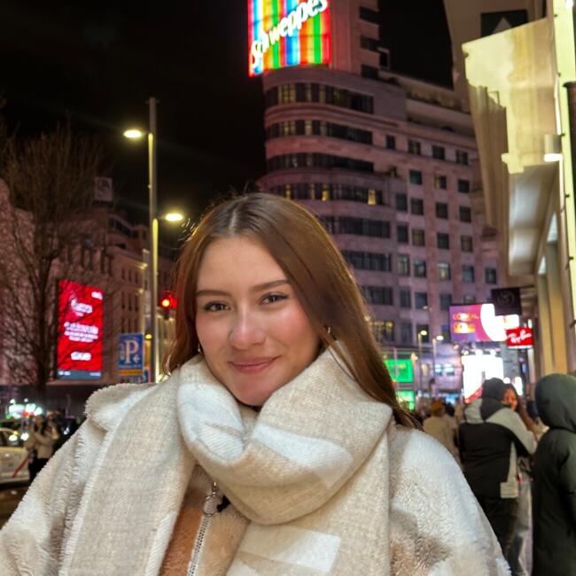 Nanny in Cornellà de Llobregat: PAULA TATIANA