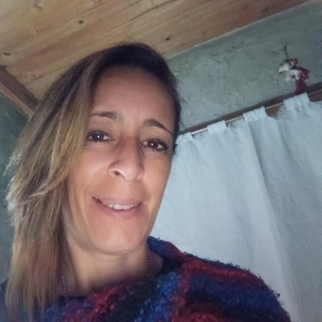 Babysitter in Almirante Brown: Laly