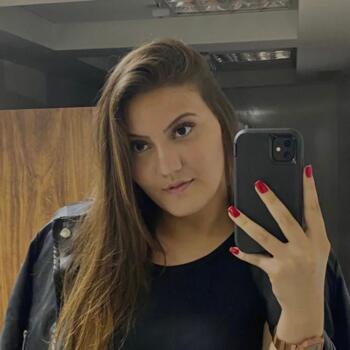 Emprego de babá em São João de Meriti: emprego de babá Thayna