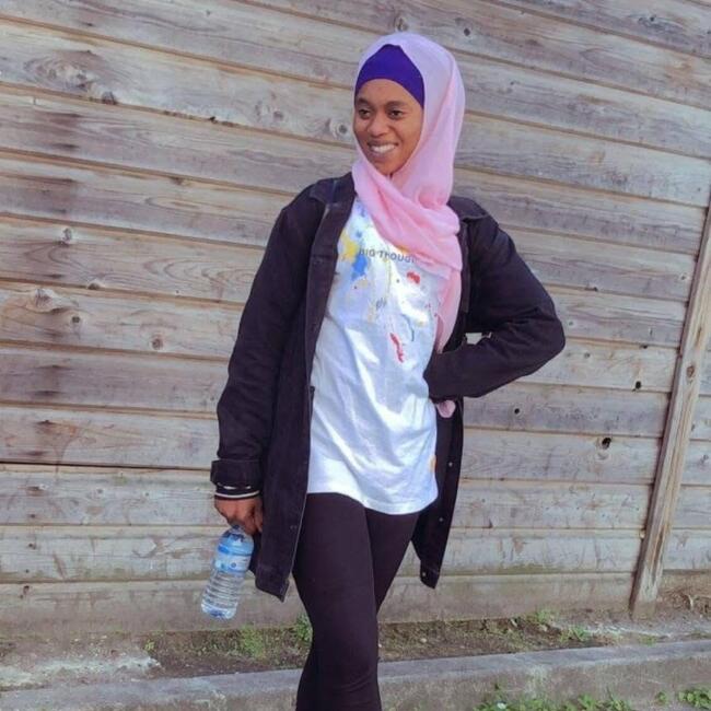 Babysitter in Saint-Ouen: Fatou