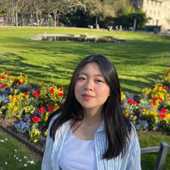 Baby-sitter in Francfort-sur-le-Main: Hai Yen (Jennie)