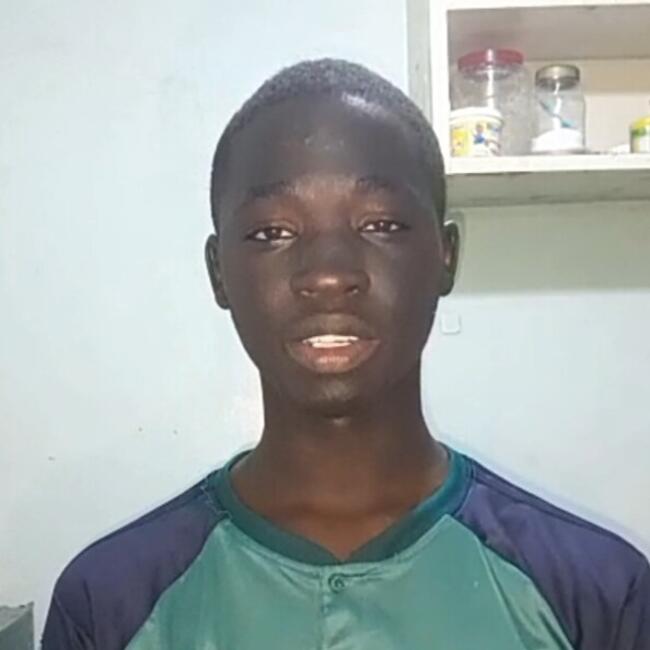 Babysitter in Nairobi: Leonel