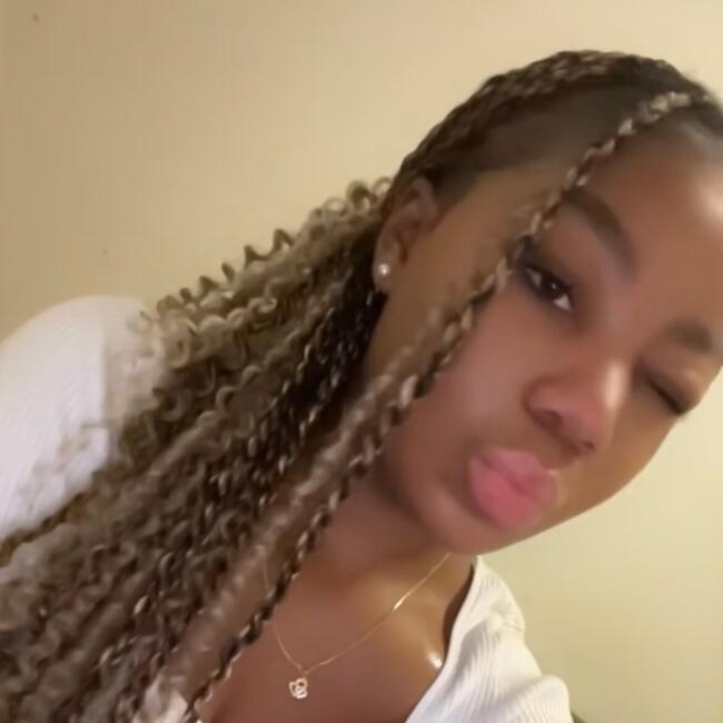 Babysitter in Persan: Eloise Christine