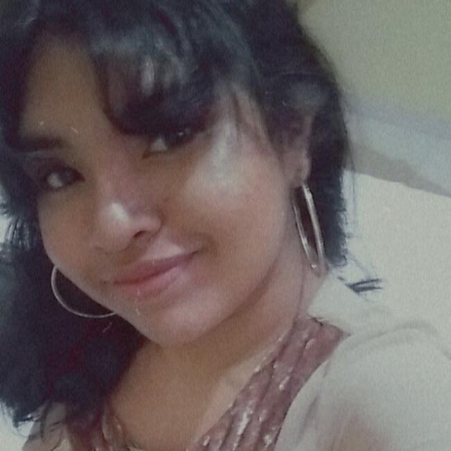 Babysitter in Ananindeua: Layse