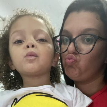 Emprego de babá em São Paulo: emprego de babá Luísa 