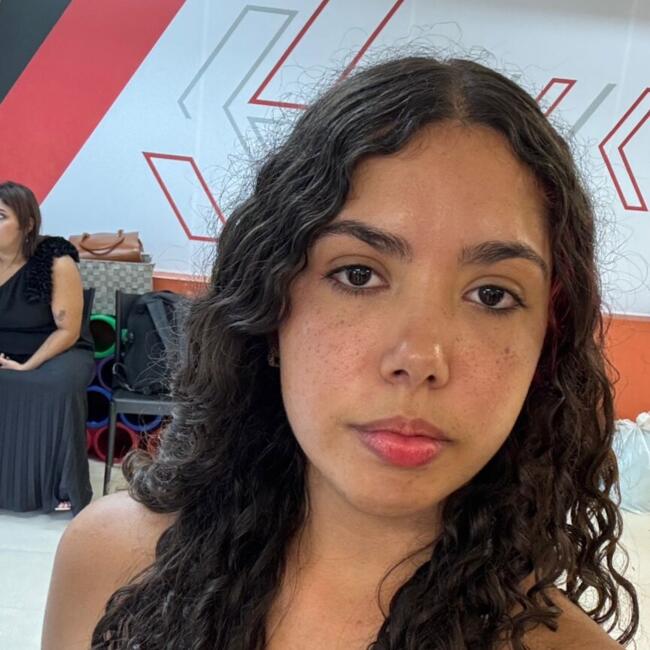 Babysitter in Mogi das Cruzes: Isabela