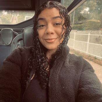 Babysitter in Barueri: Alida