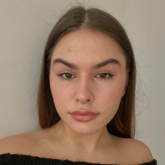 Babysitter in Rome: Iustina