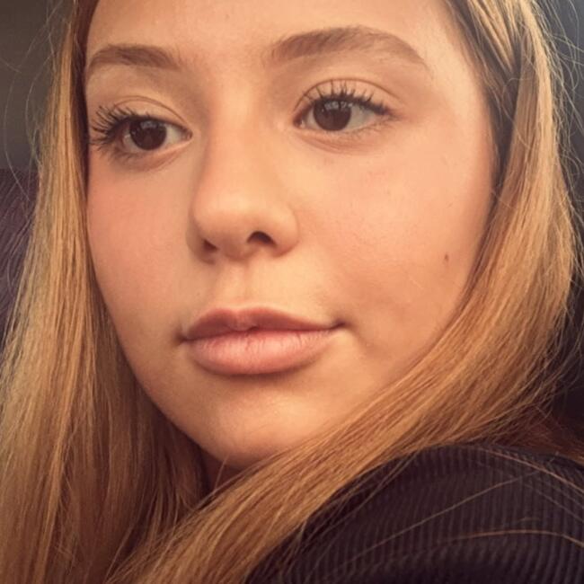 Babysitter in Munich: Melek Pehli