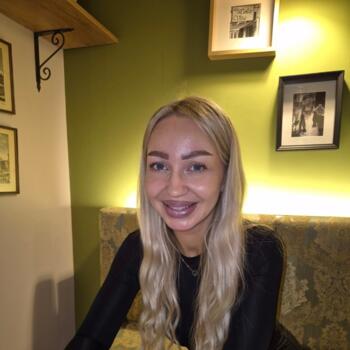 Babysitter in Niš: Djina