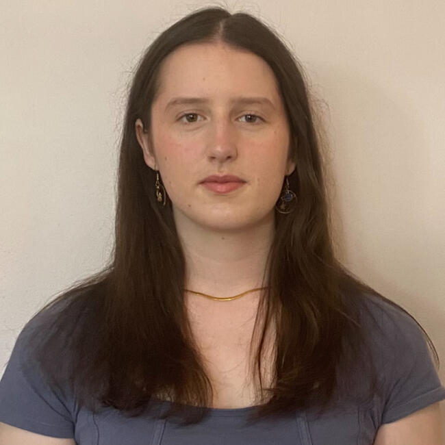 Babysitter in Sidcup: Lula