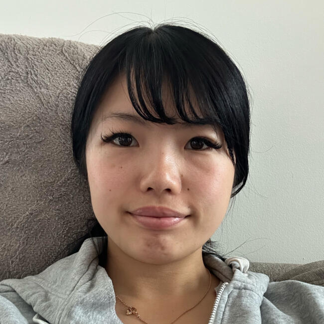 Baby-sitter in Vancouver: Azusa