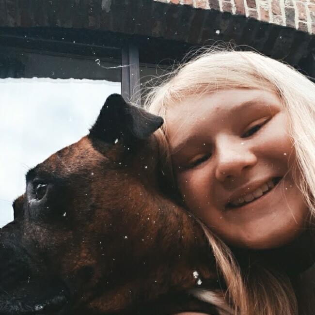 Babysitter in Charleroi: Laora