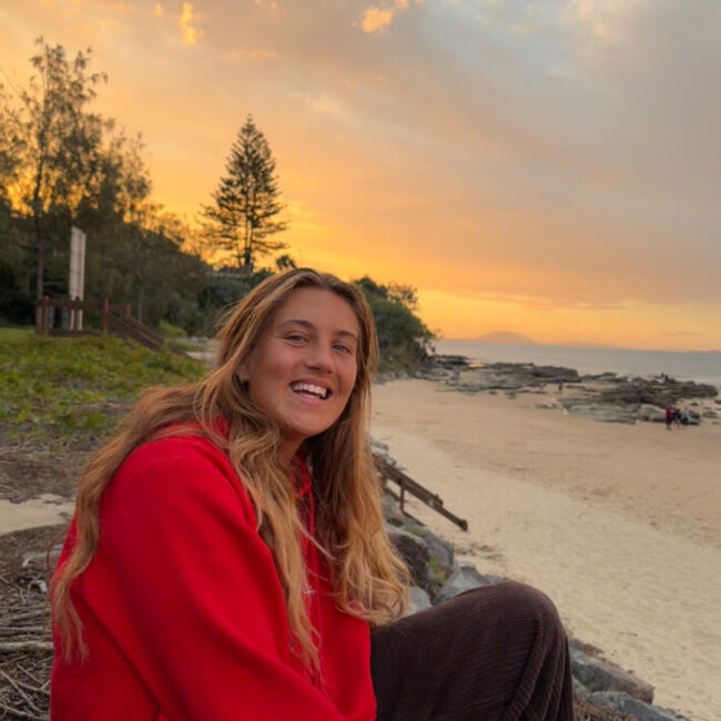 Babysitter in Sunshine Coast: Bec