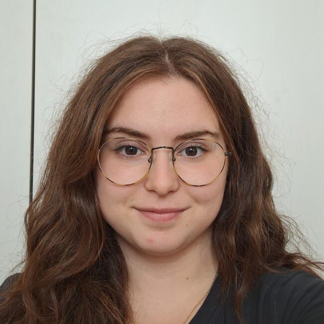 Babysitter in Verona: Asja