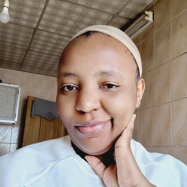 Babysitter in Riyadh: Annie