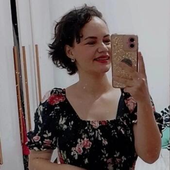 Babysitter Campinas: Moniquetiely