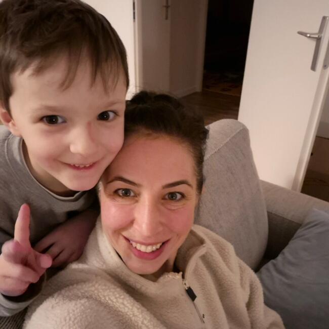 Babysitting job in The Hague: Asli