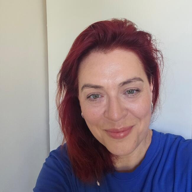 Babysitter in Aix-en-Provence: Alina Florina