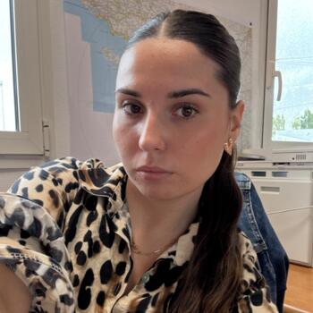 Babysitter in Rochefort: Angele