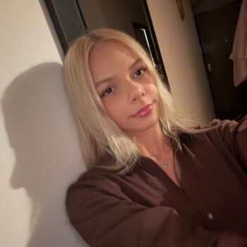 Babysitter in Albertville: Ange