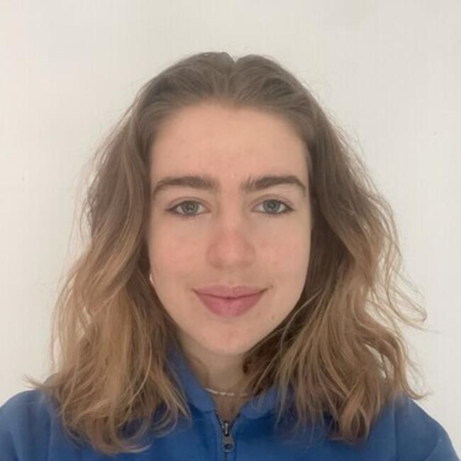 Babysitter in Aix-en-Provence: Freya