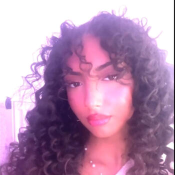 Babysitter in Cologne: Nora