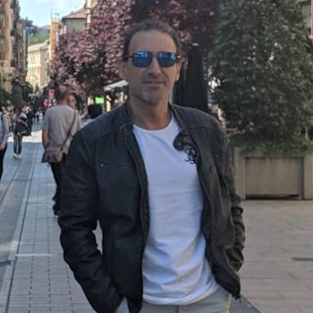 Trabajos de niñera en Gijón: trabajo de canguro Jose
