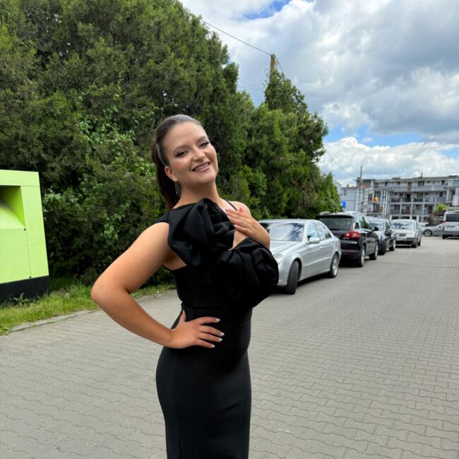 Bonă în Sânnicoară: Stefania