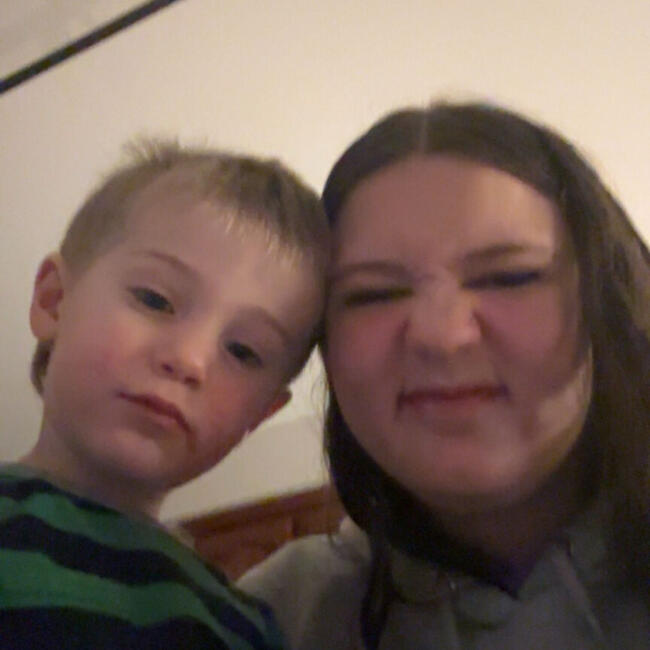 Babysitter in Tillsonburg: Chloee
