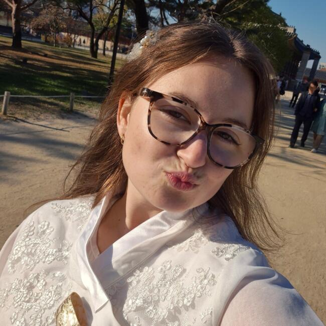 서울특별시에 있는 베이비시터: Ema