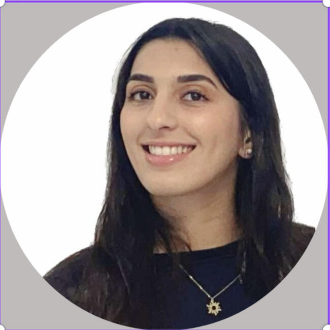 Nanny in Grenoble: Amina