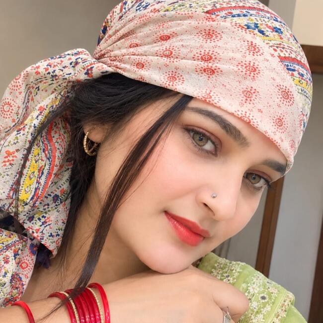 Babysitter in Patna: Saba