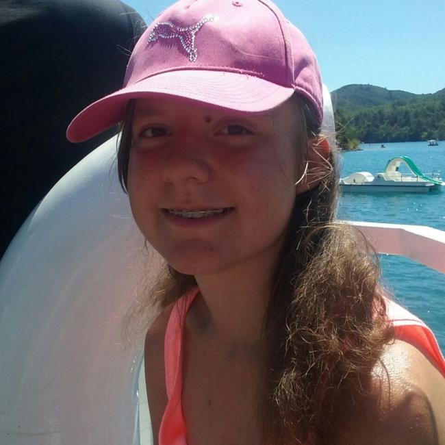 Baby-sitter in Faches-Thumesnil: Chloé