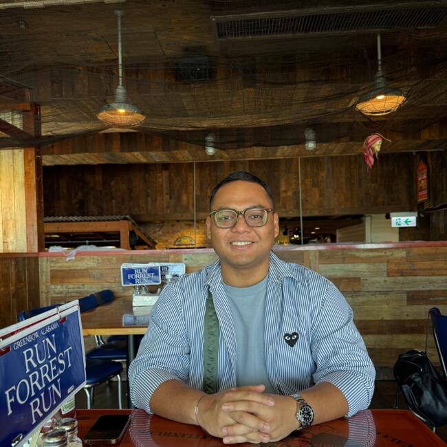 Lowongan pekerjaan babysitting di Jakarta: Azara