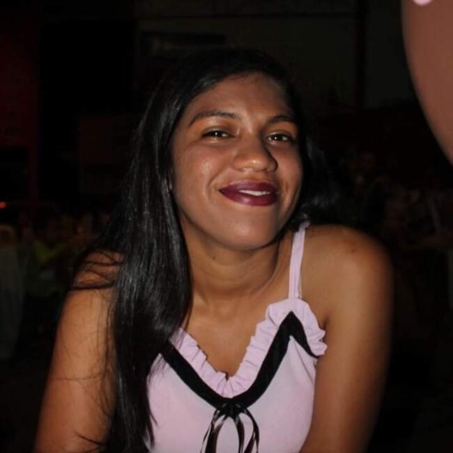 Babysitter in Guará: Laline