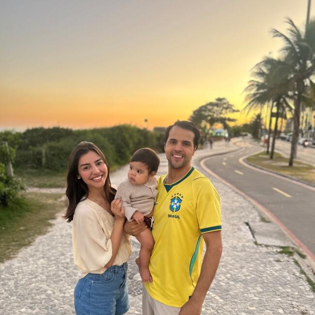 Emprego de babá em Niterói: Igor