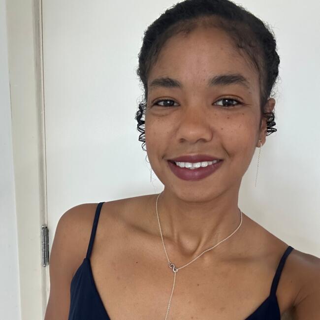 Babysitter in São Paulo: Sheila