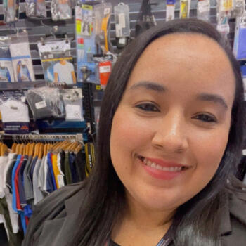 Parent Las Lomas: Claire Justavino