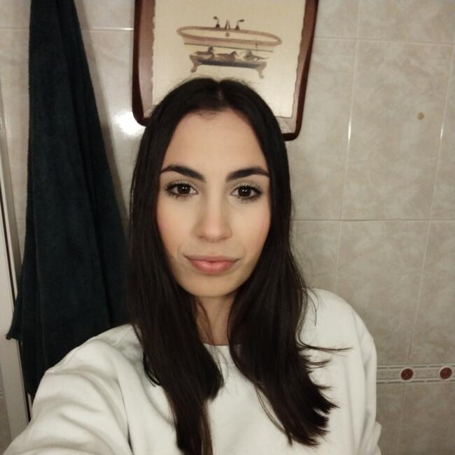 Niñera en Córdoba: Samara