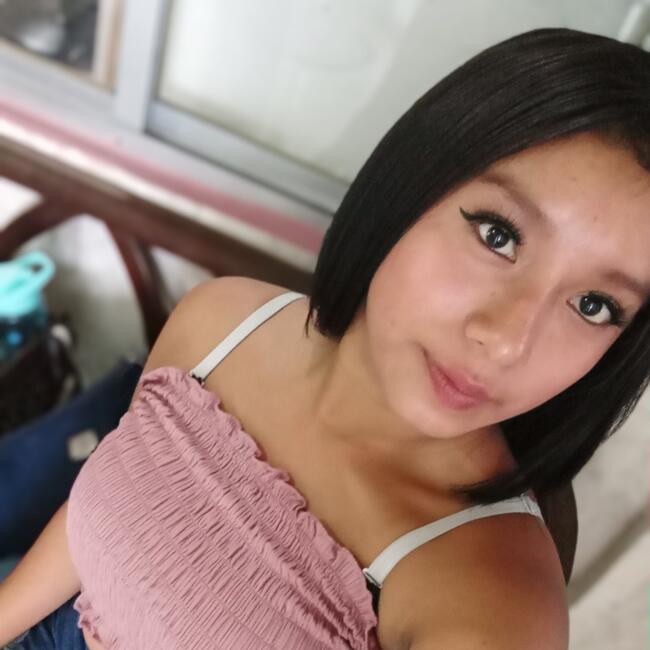 Babysitter in Anton Valley: Monica