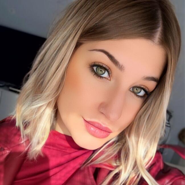 Nanny in Cedillo del Condado: Lidia