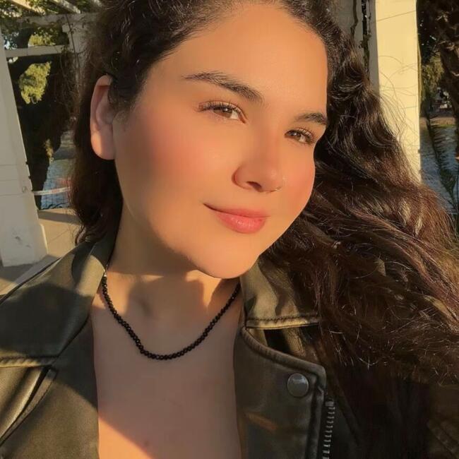 Babysitter in Buenos Aires: Martina Anais