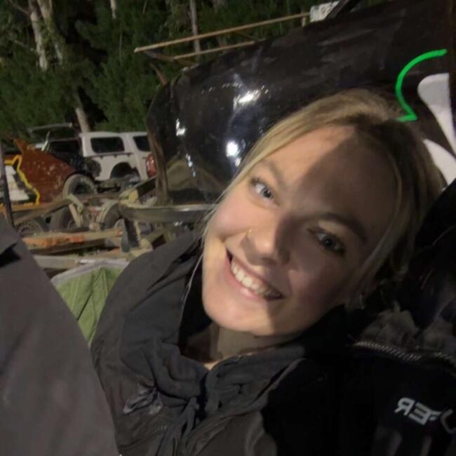 Babysitter in Woodend: Courtney