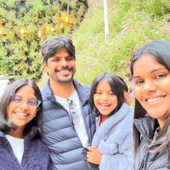 Babysitting job in Singapore Island: babysitting job Dhivya