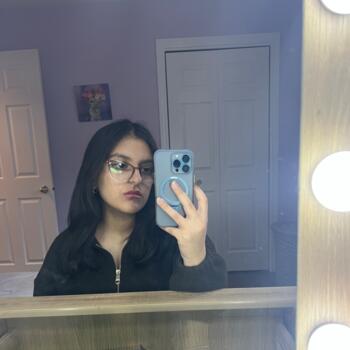 Baby-sitter in Belleville: Emaan